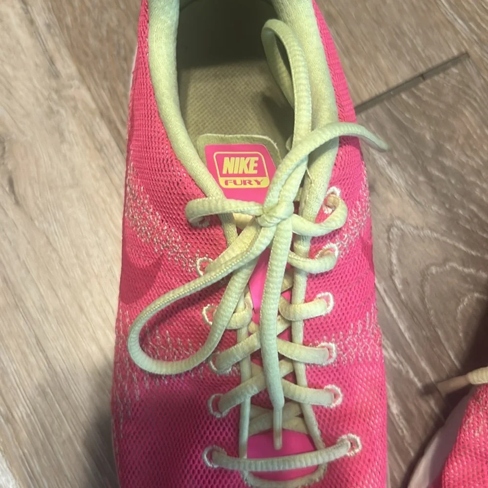 Nike Pink and Green 💥